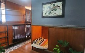 Portelli Hostal Zona G- Para Extranjeros
